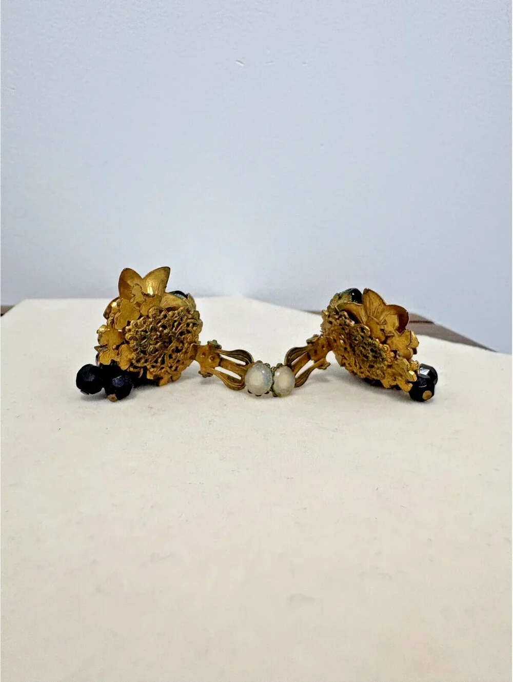 Vintage Originals by Robert Rhinestone Black Beaded Dangle Clip On Earrings